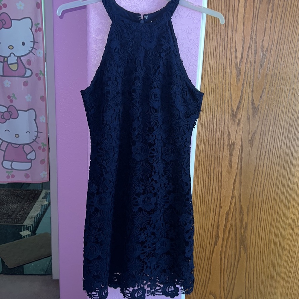 Dress - Picture 2 of 3